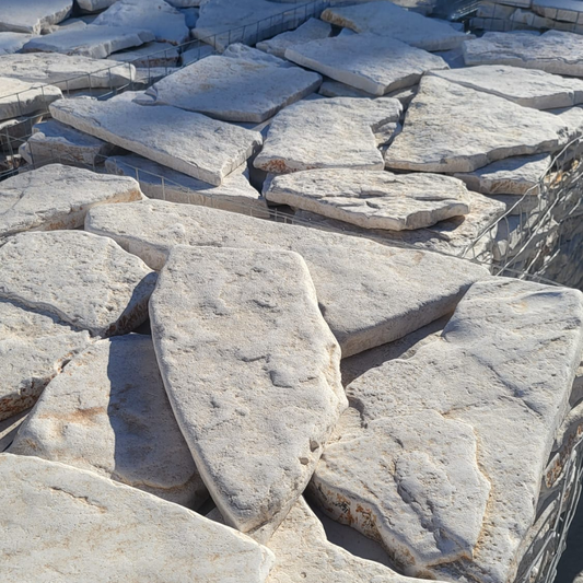 Irregolare Burattata Anticata Bianca per Rivestimenti e Pavimenti | Godium